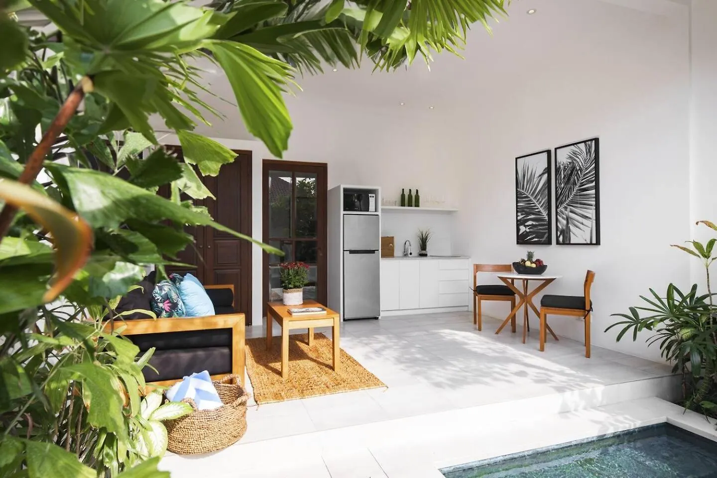 호텔 Villa Nook 세미냑
